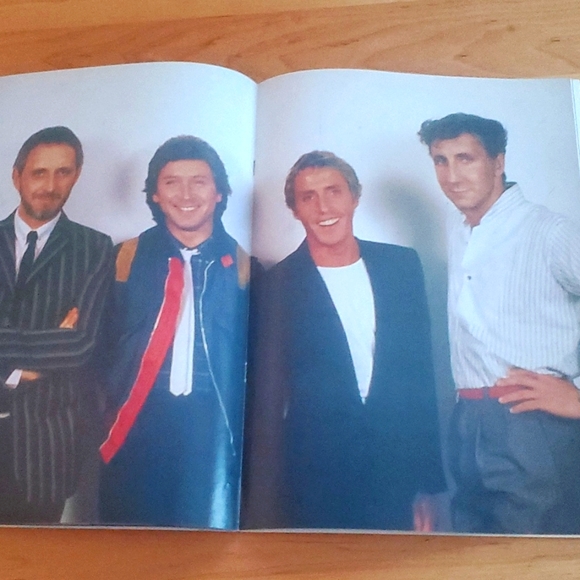 THE WHO Official TOUR BOOK Schlitz Rocks America Tour 1982 Concert Progr… - Picture 7 of 8